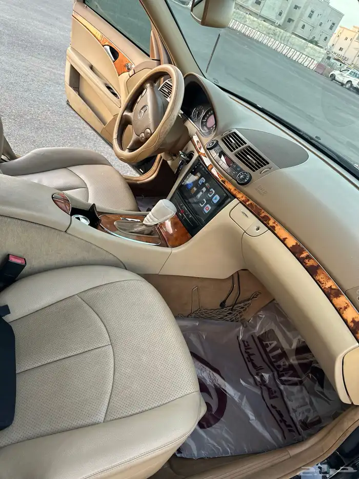 مرسيدس E300 موذيل 2007 3