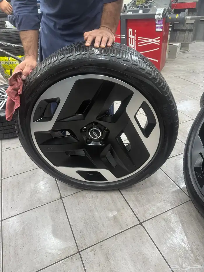 جنوط رنج روفر خان خان مقاس 23 مع كفرات بريلي 6