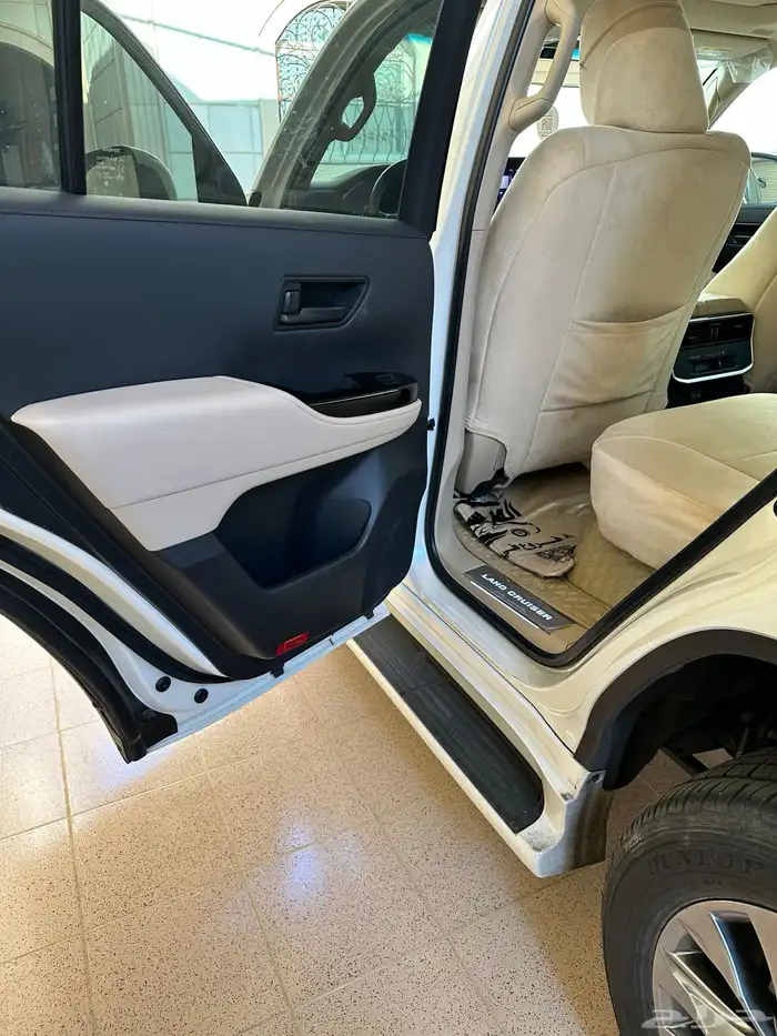 لاندكروزر 2024 L3 9