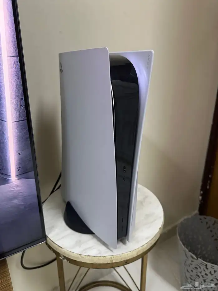 بلاستيشن 5 cd 1