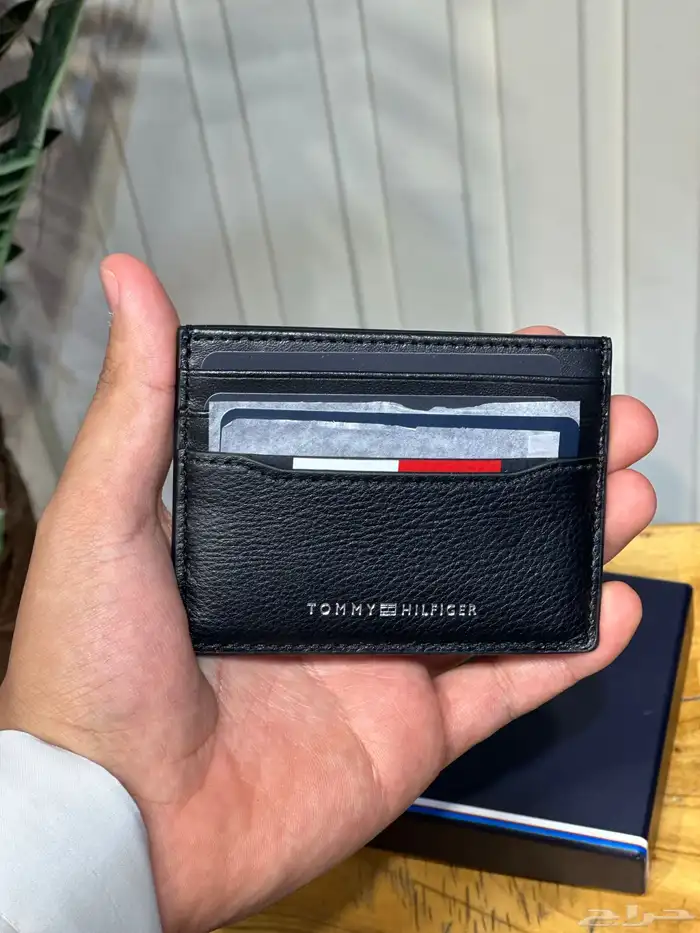 محفظة بطاقات تومي هيلفيقر 1