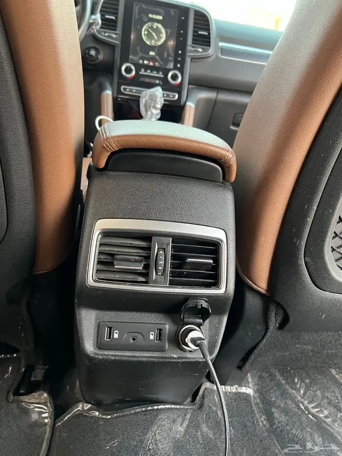 رينو كوليوس 2022 فل كامل 11