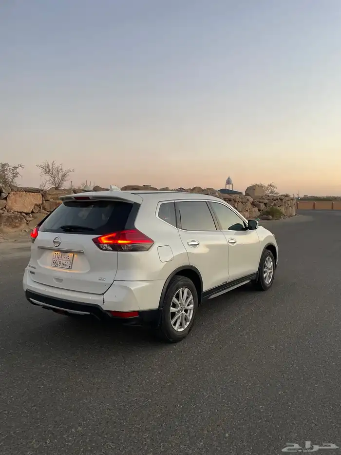 للبيع نسيان اكس تريل 2018 سعودي 5