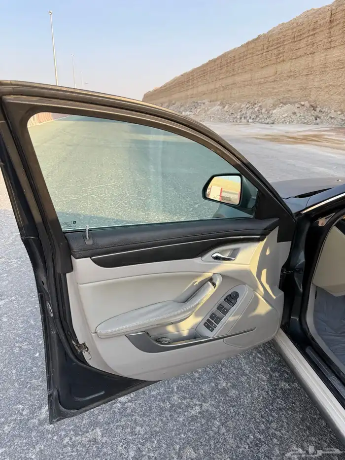 كاديلاك 2012 CTS 7