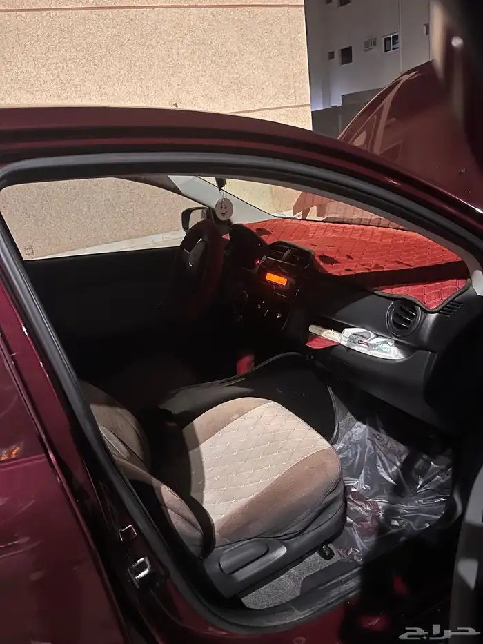 سيارة ميتسوبيشي اتراج2021 3