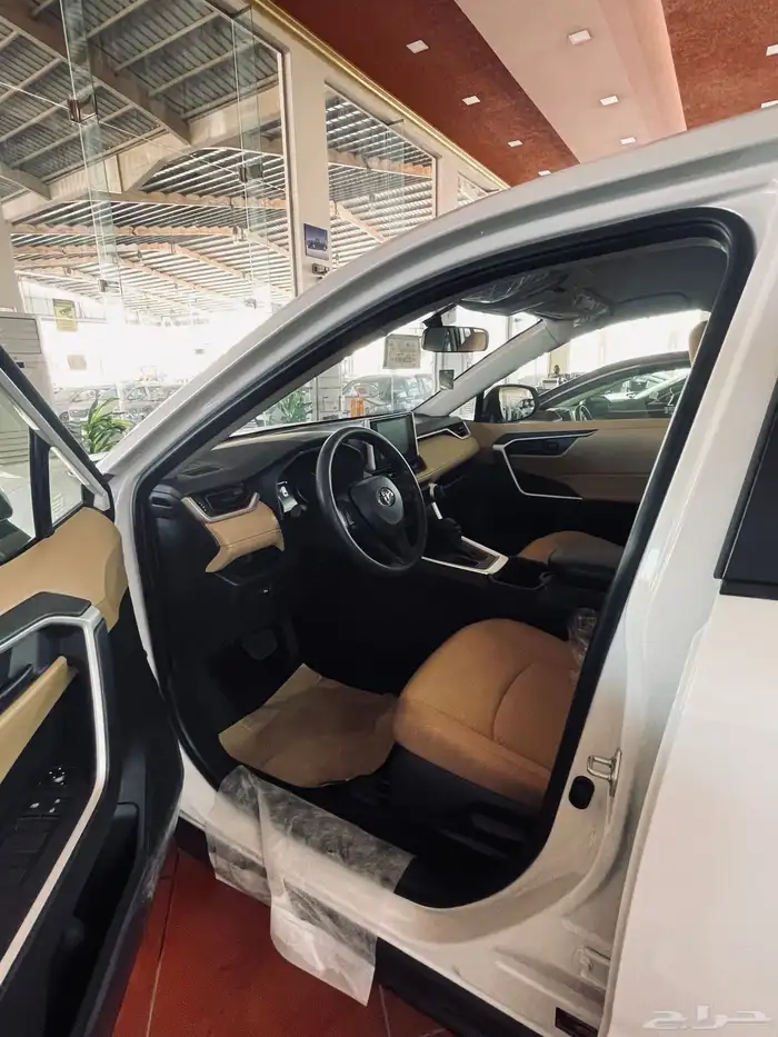 تويوتا راف فور - استاندر - 2025 11