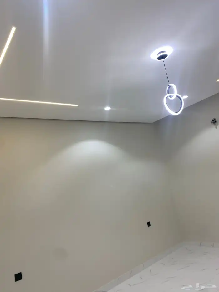 للبيع فيلا روف علوي 2