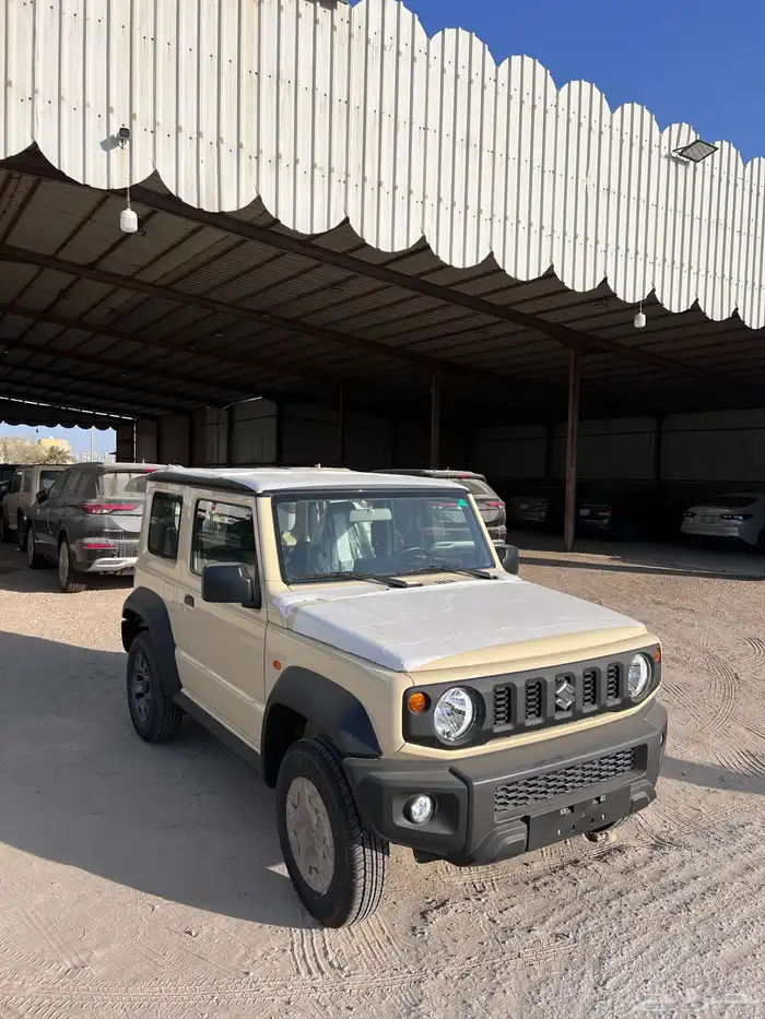 سوزوكي جمني توماتيك 2025 GL اسود ب 81900 شامل بنك 1150 6