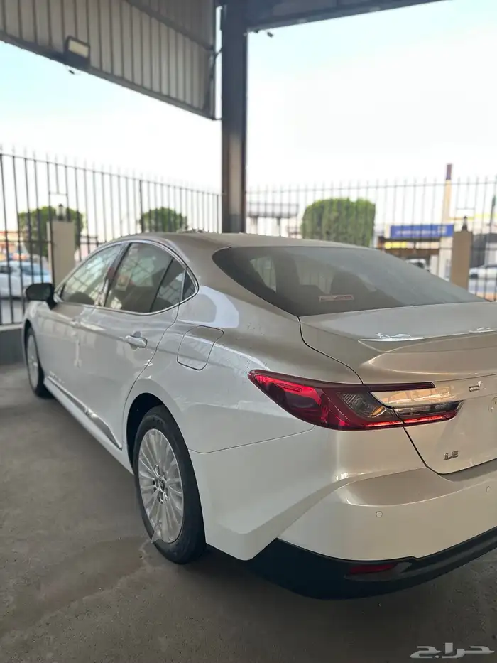 للبيع كامري 2025 LE أصفار وكاله 5