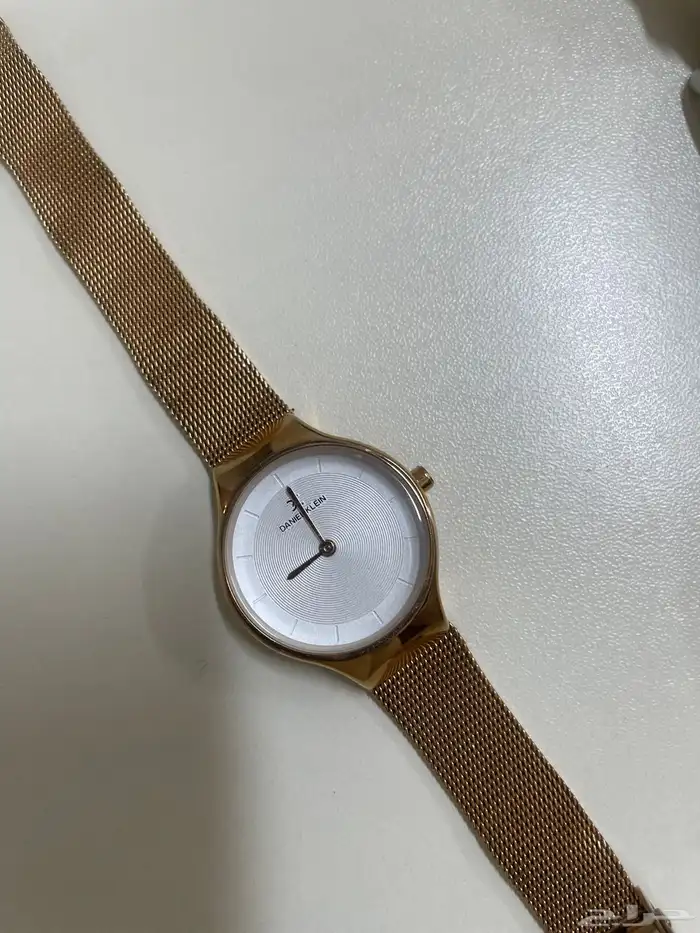 ساعات من الحميضي للبيع 1