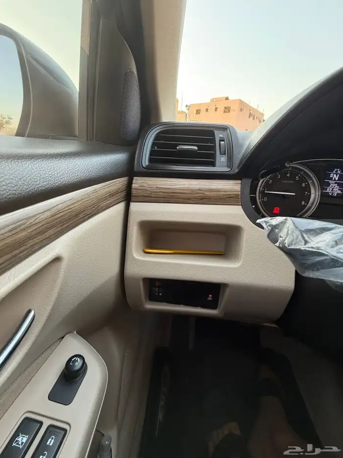 سزوكي سياز 2024 18