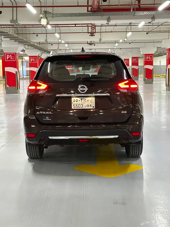 نوع السيارة 2021 اكس تريل 7 مقاعد دبل 3