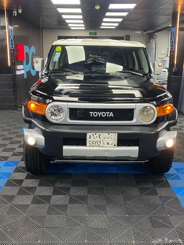 جيب FJ موديل 2015 1