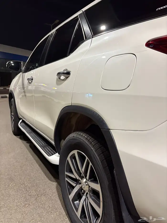 فورتشنر 2017 فل كامل ممشى 190 الف مشدود من والى 3