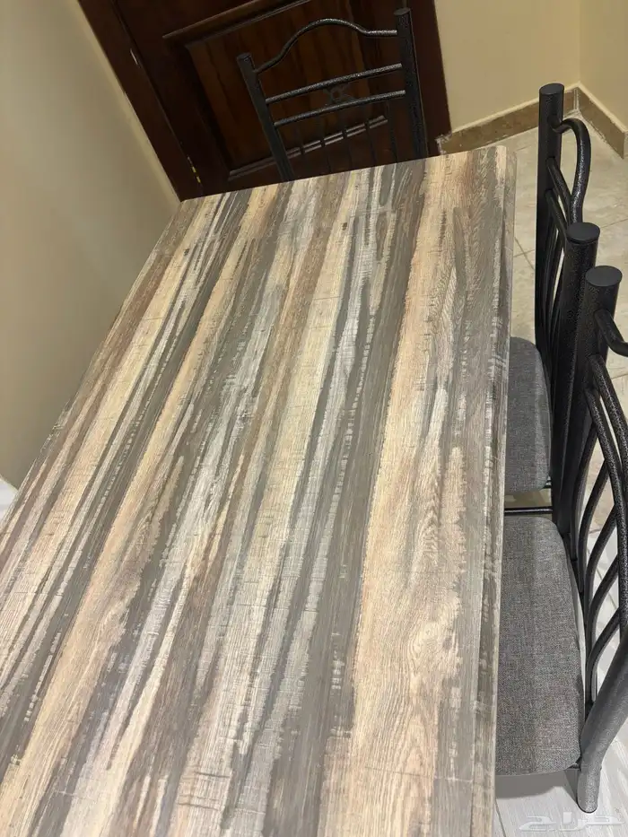 طاوله طعام 0