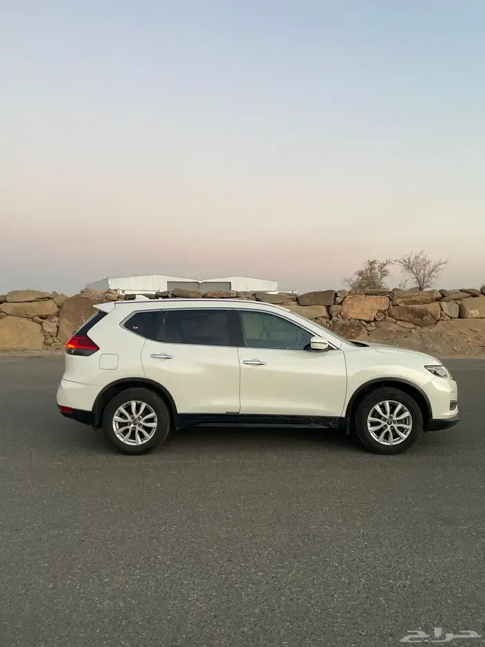 للبيع نسيان اكس تريل 2018 سعودي 4
