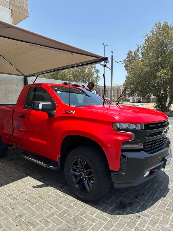 سلفرادو شيفروليه z71 تريل بوس للبيع نظيفه 1