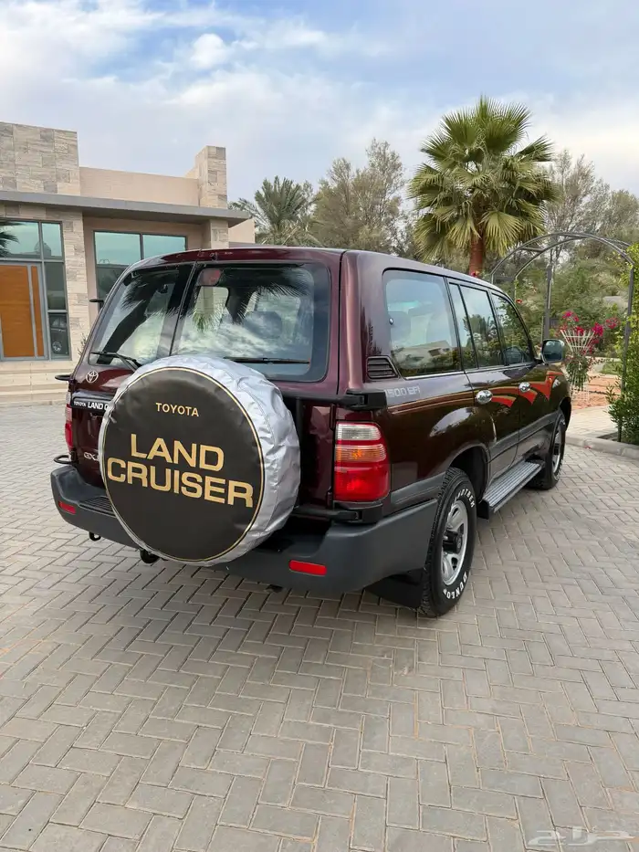 لاندكروزر 1999 قير عادي (عنابي) ممشى قليل 34