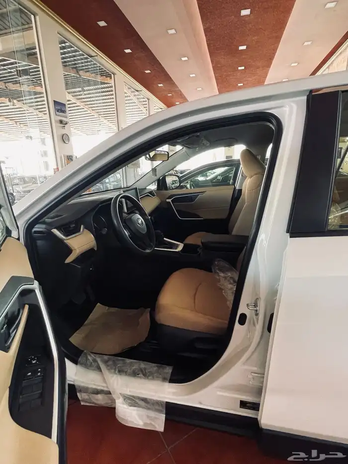 تويوتا راف فور - استاندر - 2025 12