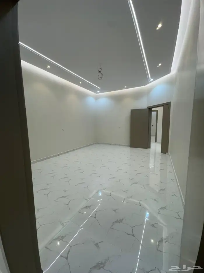 دور للبيع شرق السويفله 6