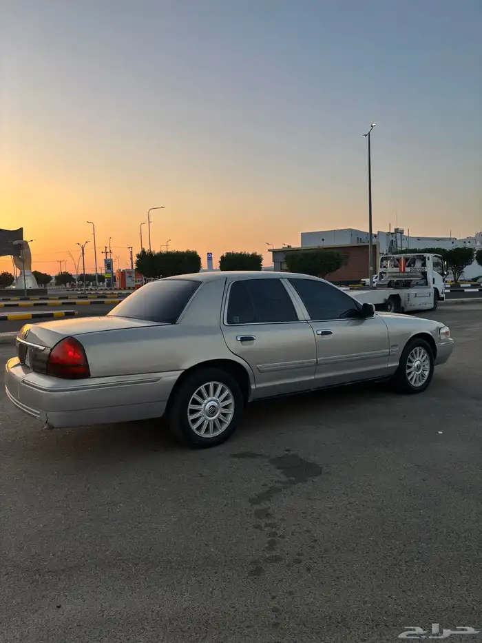 فورد ماركيز 2010 فل كامل 3