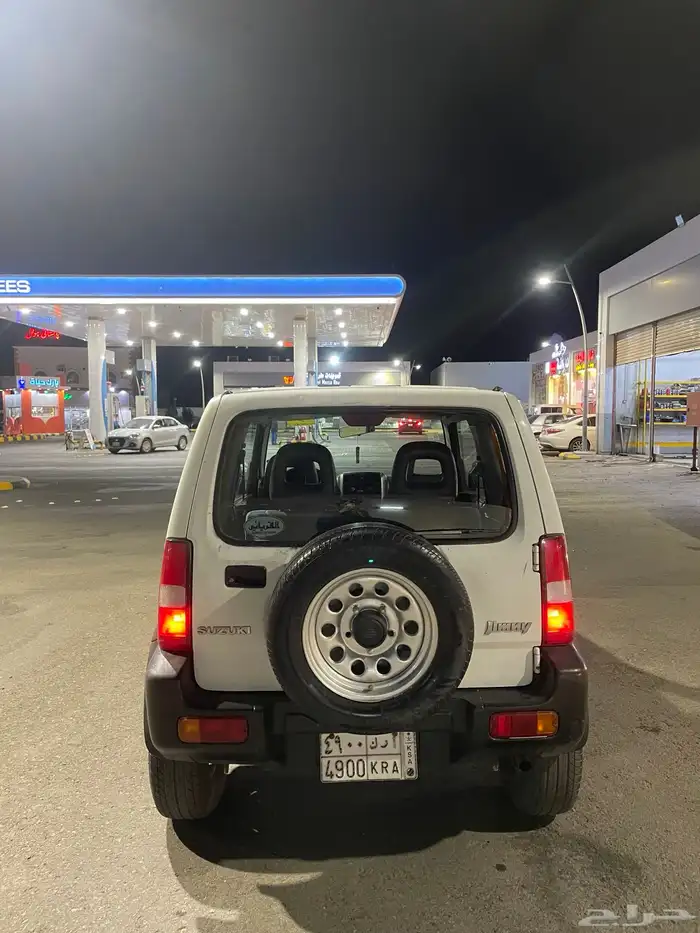 سزوكي جيمني 3