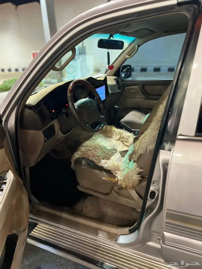 لاندكروزر 7