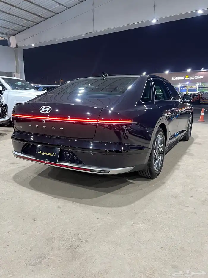 هيونداي ازيرا 2025 6