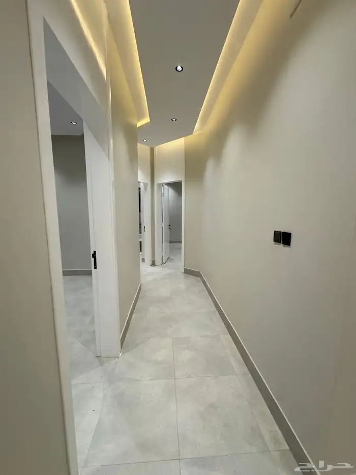 للبيع بالمحاله شقق علويه بسطح خاص تشطيب vip ب520 الف 13