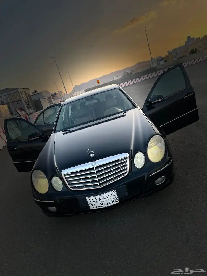 مرسيدس E300 موذيل 2007 7