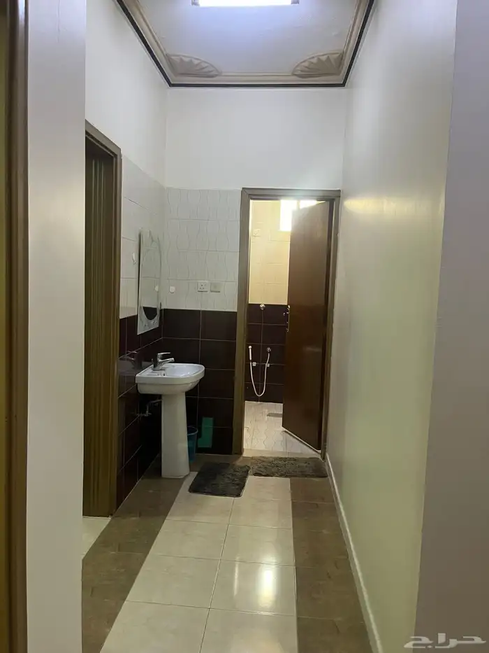 شقق عوايل نظيفة جد ا للإيجار نجران حي الفهد 6