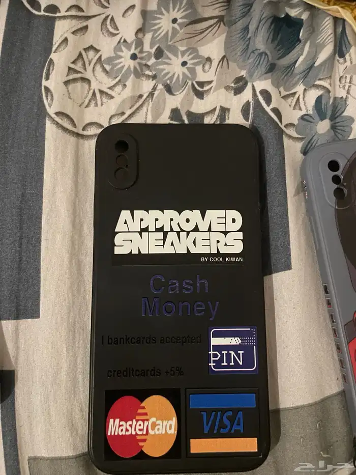 جرابات ايفون اكس ماكس وجراب ايفون 12 برو للبيع 0