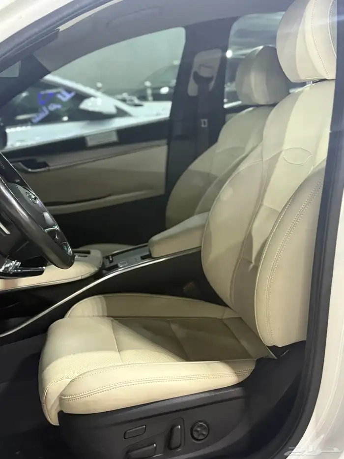 ازيرا موديل 2020 وارد كوريا بنزين 4