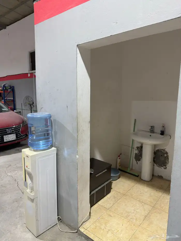 ورشه او مستودع تقبيل في القطيف التركيه الصناعيه 14