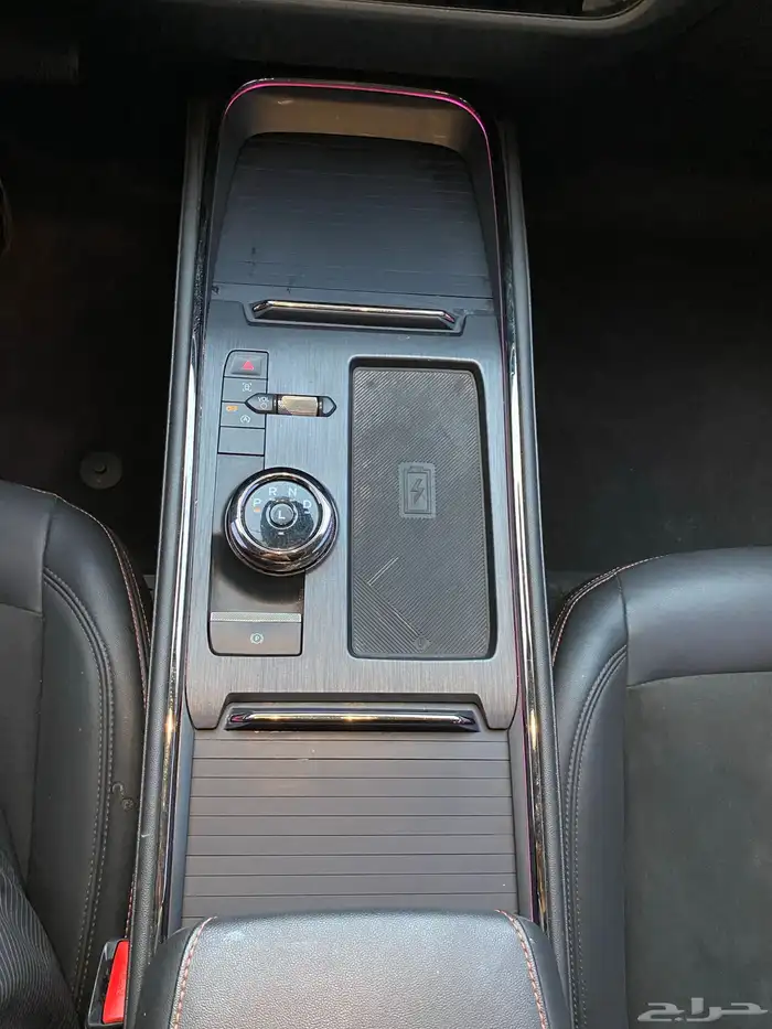 فورد تورس 2023 تيتانيوم 34