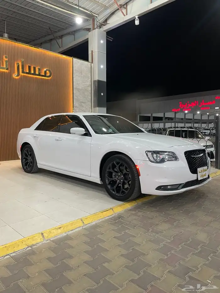 كرايسلر 300s موديل 2021 فل كامل 2