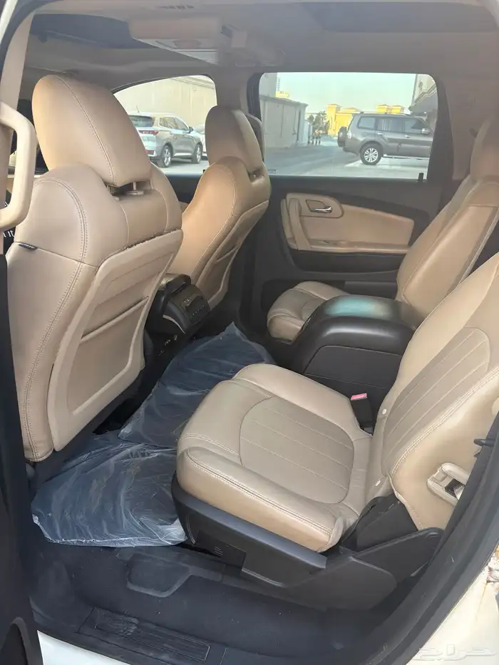 شفروليه ترافيرس 8