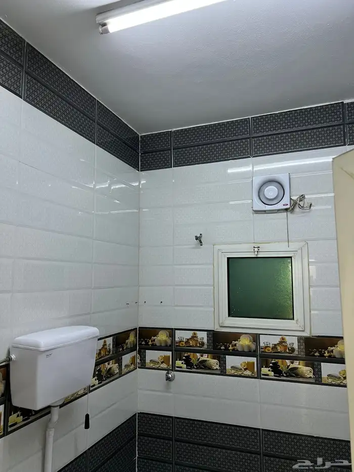 شقة للإيجار حي الجنادرية 11