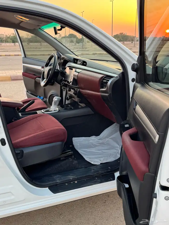 هايلوكس 2024 13