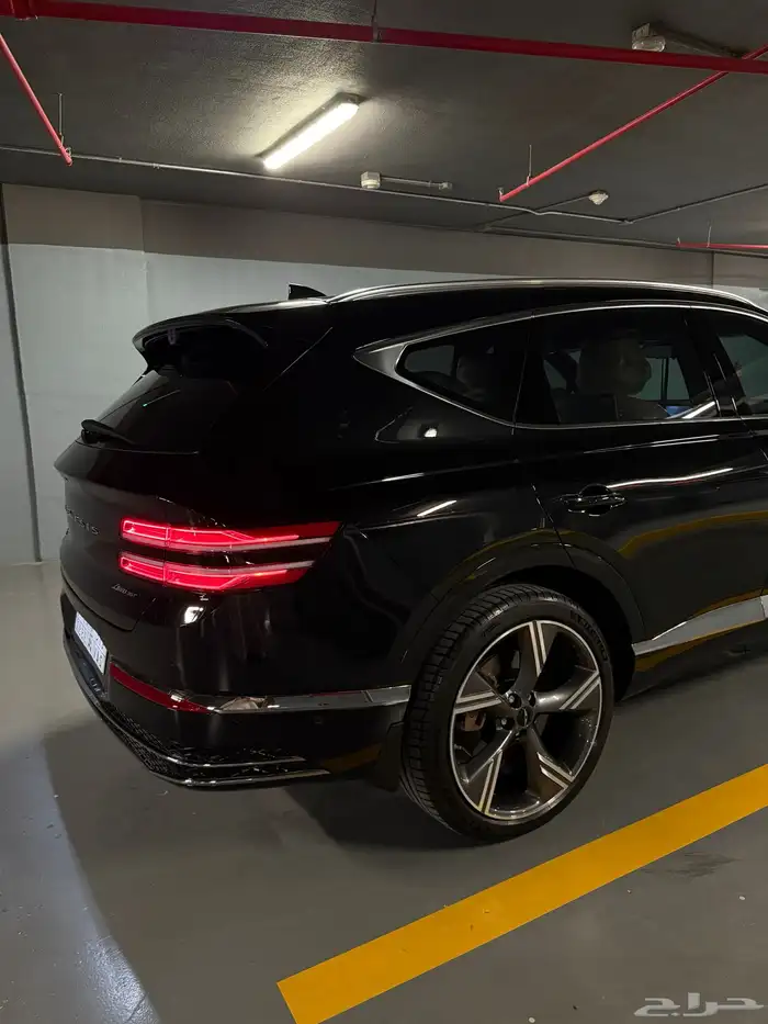 جينيسس GV80 2025 رويال - بحالة الجديدة ممشى قليل 7