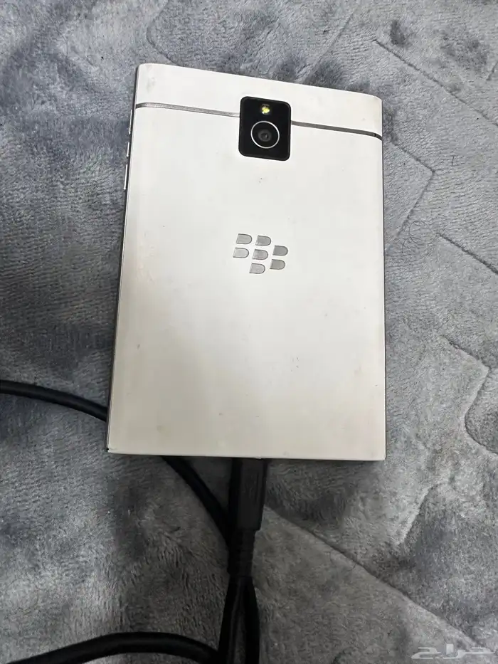جوال بلاك بيري باسبورت 2