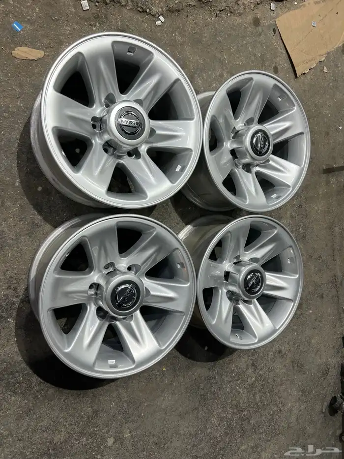 جنوط اصلي وكالة نيسان فتك 2002 نضيفه بالمره عددها 4 4