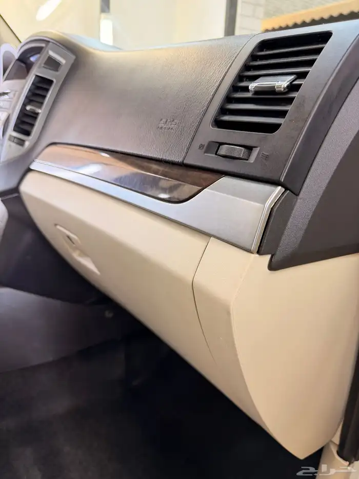 للبيع جيب باجيرو 2015 13