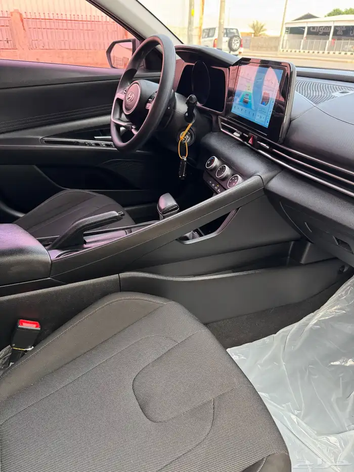 الانترا 2021 بنزين 15