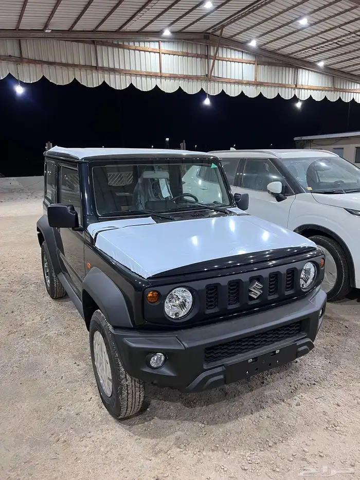 سوزوكي جمني توماتيك 2025 GL اسود ب 81900 شامل بنك 1150 5