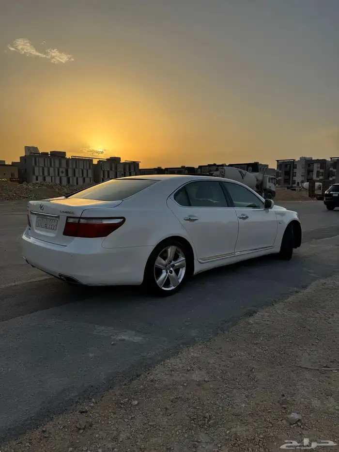 للبيع لكزس 460 لارج 2007 عبداللطيف جميل 0