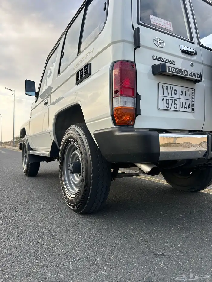 ربع 94 ماشي 200 نضيف جدا نادر اخوه 2