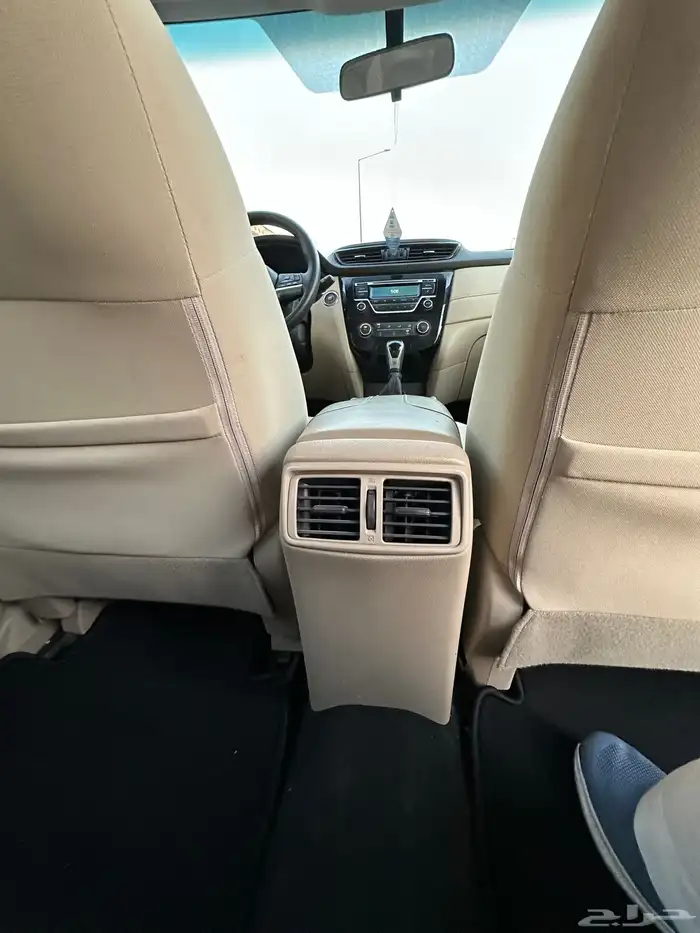 نيسان اكس تريل 2020 نص فل نظيف للبيع 12