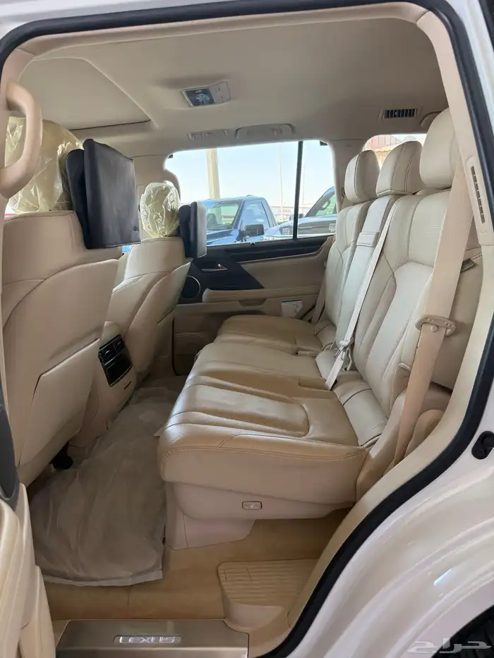لكزس LX5.7 سعودي موديل 2021 12