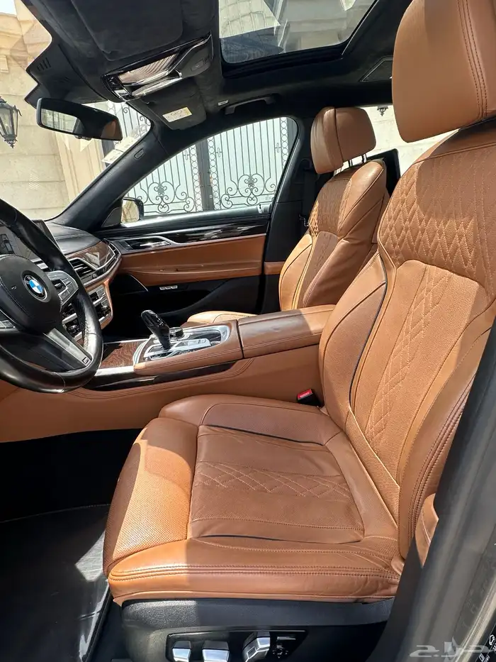 بي ام دبليو Li 740 2018 سعودي الناغي للسيارات 11